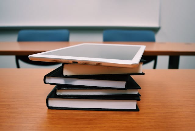 Reading - Test 1 - Plus 2